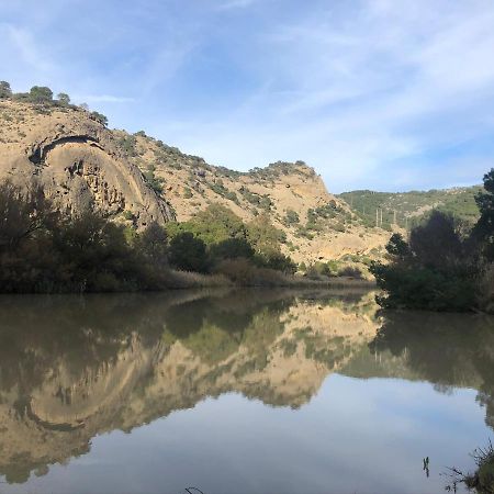 Studio Apartment In Ardales, Cerca El Caminito Del Rey Y Embalses Zewnętrze zdjęcie